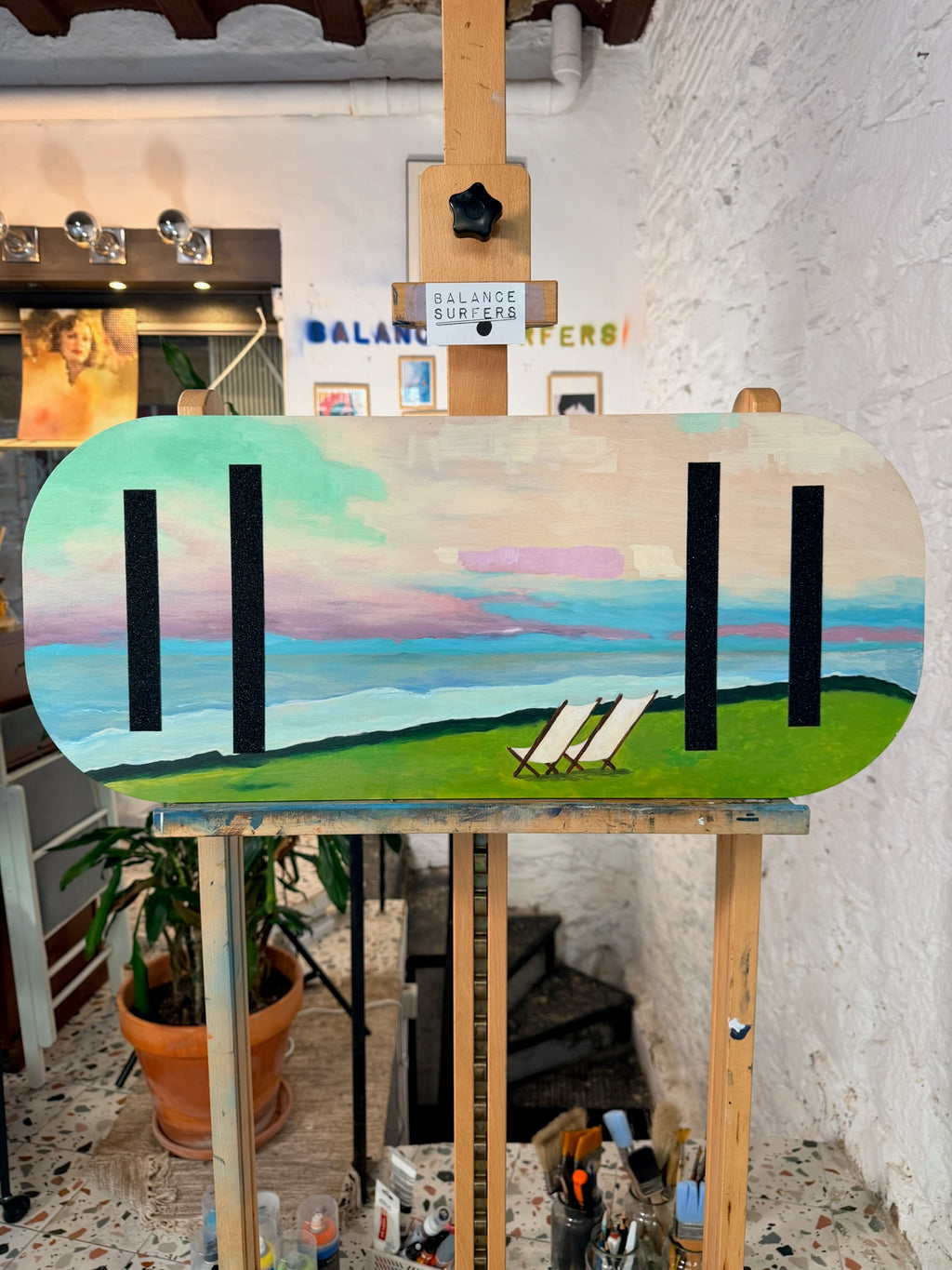 Balance Surfers x Mena Marcona - Sillas frente al mar