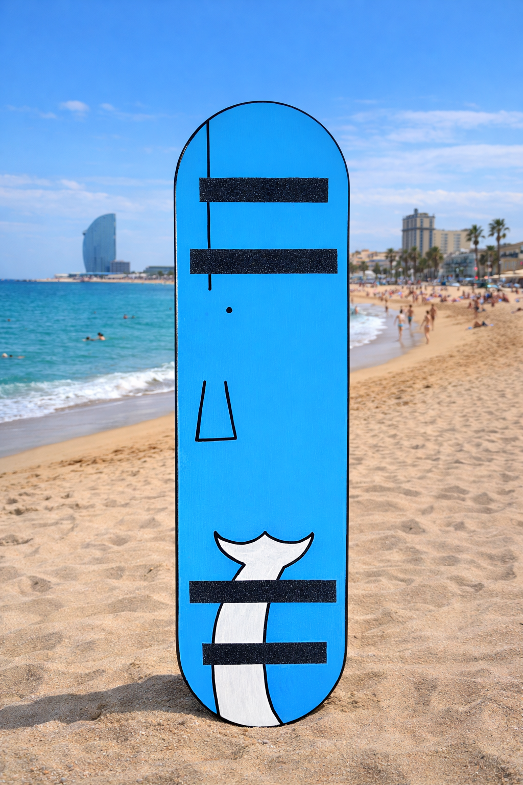 Tabla_para_ninos_ballena_en_la_playa